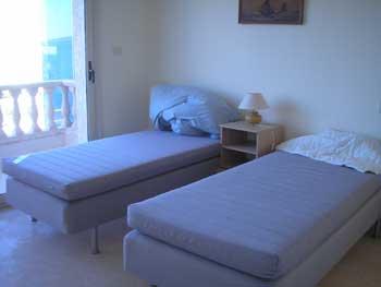 2-   (3 )    ,   